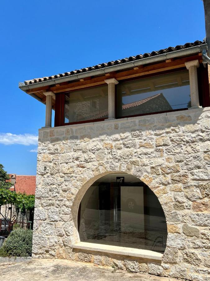 Sweet Suite Kastel Old Town Funtana Exterior foto