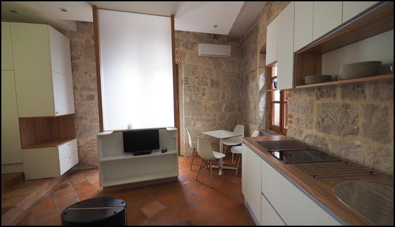 Sweet Suite Kastel Old Town Funtana Exterior foto
